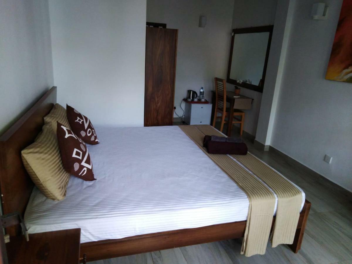 Lija Residence Negombo Exterior photo
